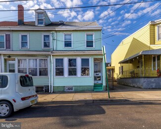 316 Essex St, Gloucester City, NJ 08030