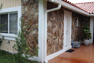 20022 NW 58th Ct Unit 1, Hialeah, FL 33015