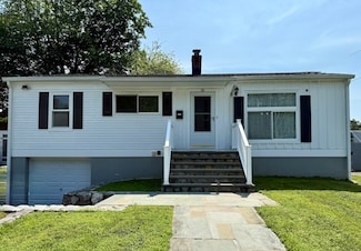 10 Norvel Rd, Norwalk, CT 06850