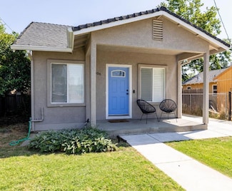 4506 15th Ave, Sacramento, CA 95820