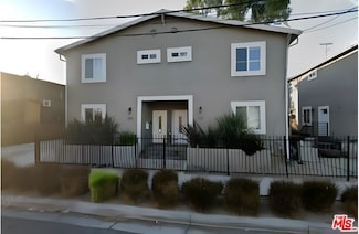 523 N Benton Way, Los Angeles, CA 90026