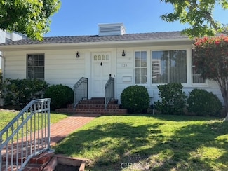 1726 Midvale Ave, Los Angeles, CA 90024