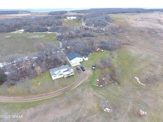 4176 81st Ave NE, Saint Michael, ND 58370