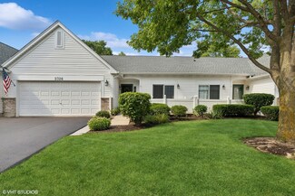 2326 Meadowcroft Ln, Grayslake, IL 60030