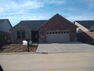 2016 Ravenel, Shiloh, IL 62269