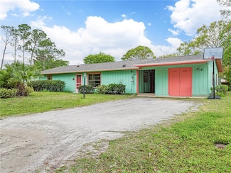 6245 7th St, Vero Beach, FL 32968