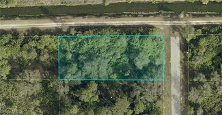 1923 Truman Ave Unit 24, Lehigh Acres, FL 33972