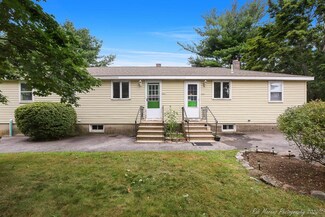 58 Avery St Unit 60, Ipswich, MA 01938