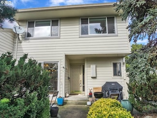 32228 SW Boones Bend Rd, Wilsonville, OR 97070