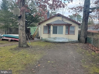 40 Hydrangea St, Browns Mills, NJ 08015