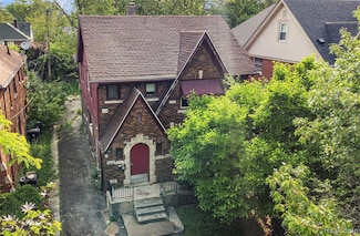 4480 Yorkshire Rd, Detroit, MI 48224