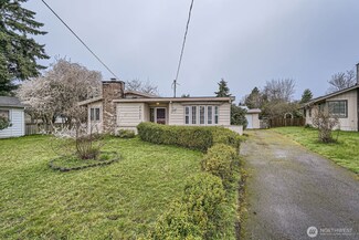 24107 15th Ave S, Des Moines, WA 98198