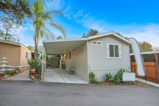 23500 The Old Rd Unit 33, Newhall, CA 91321