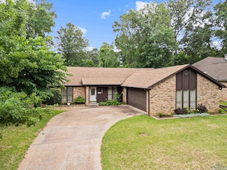1208 Marigold Ln, Longview, TX 75604