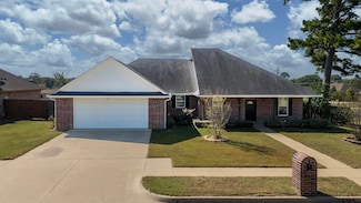 807 Jaxon Dr, Whitehouse, TX 75791