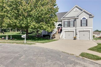 3505 London Ct, Saint Joseph, MO 64506
