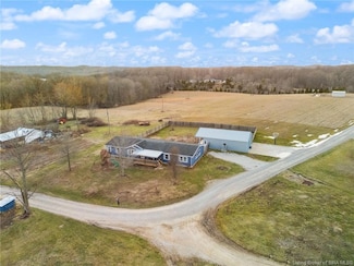 2825 N Williams Ridge Rd Unit B, Eckerty, IN 47116