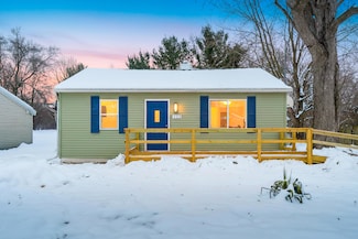 122 Creekview Dr, Battle Creek, MI 49037