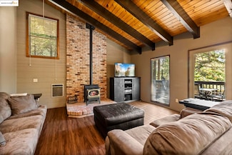 28838 Snowhite Ridge Dr, Long Barn, CA 95335