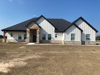 2558 W Fm 1566, Celeste, TX 75423