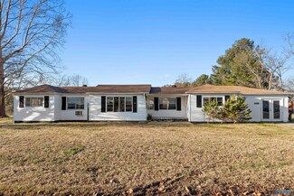 1189 Cave Spring Rd, Owens Cross Roads, AL 35763