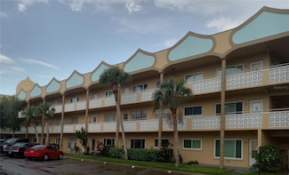 2467 Finlandia Ln Unit 27, Clearwater, FL 33763