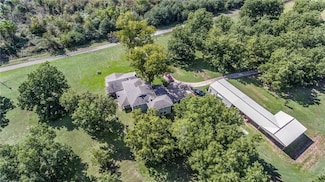 5506 Razor Rd, Arthur City, TX 75411
