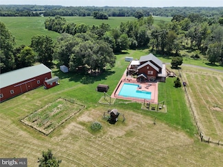 19485 Lee Junction Ln, Stevensburg, VA 22741