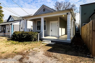 915 Winkler Ave, Louisville, KY 40208