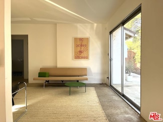 17601 Cohasset St, Van Nuys, CA 91406