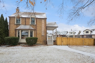 6644 N Ottawa Ave, Chicago, IL 60631