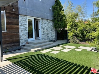 653 Sunset Ave Unit A, Venice, CA 90291