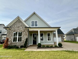 2877 High Pointe Ave, Southaven, MS 38672