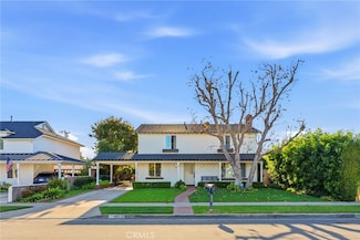 285 Sierks St, Costa Mesa, CA 92627