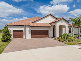 5329 Windy Grove Dr, Wimauma, FL 33598
