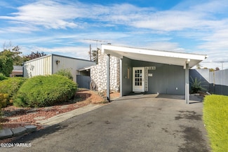 914 S 36th Ave, Yakima, WA 98902