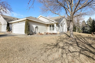 6302 Brook Ln, Savage, MN 55378