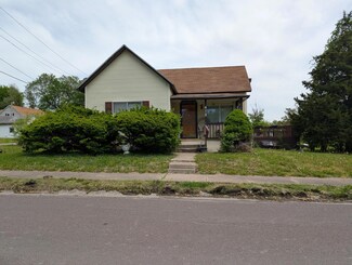 412 N Jefferson St, Slater, MO 65349
