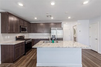 691 Omaggio Place, Henderson, NV 89015