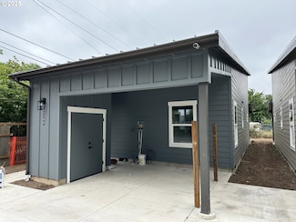 1380 Jacobs Dr, Eugene, OR 97402