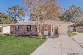 11444 Saint Lawrence Dr, Baton Rouge, LA 70811