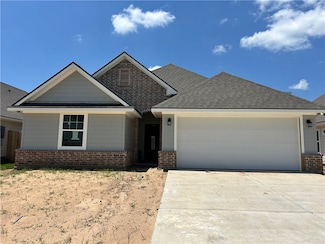 1935 Pinemont View Dr, Bryan, TX 77807