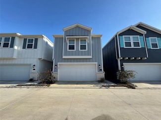2325 Bay Breeze Dr, Kemah, TX 77565