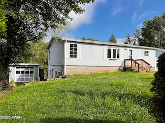 751 Milanville Rd, Beach Lake, PA 18405