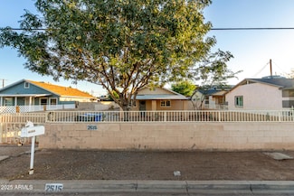 2515 E Adams St, Phoenix, AZ 85034