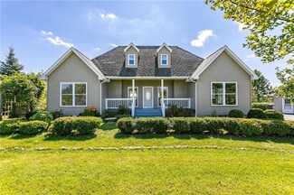 2411 Smith Rd, Canandaigua, NY 14424