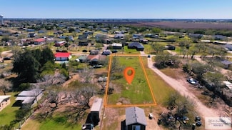 00 Woods Rd, Combes, TX