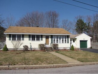 44 Karin St, Manchester, NH 03103