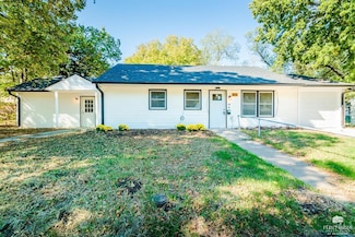 822 Cleary Ave, Junction City, KS 66441