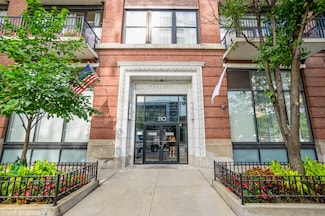 210 S Desplaines St Unit 2103, Chicago, IL 60661